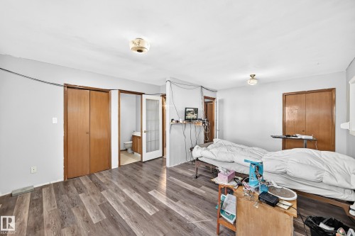 12424 46 Street Nw, Edmonton, AB 
