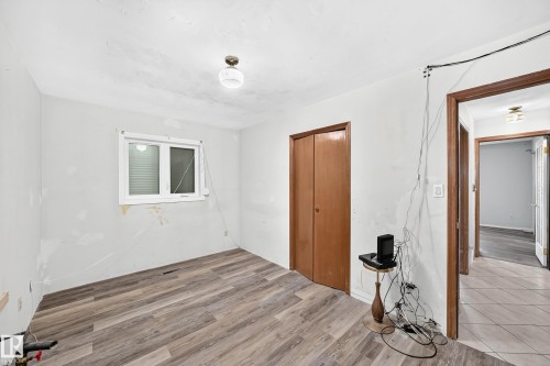 12424 46 Street Nw, Edmonton, AB 