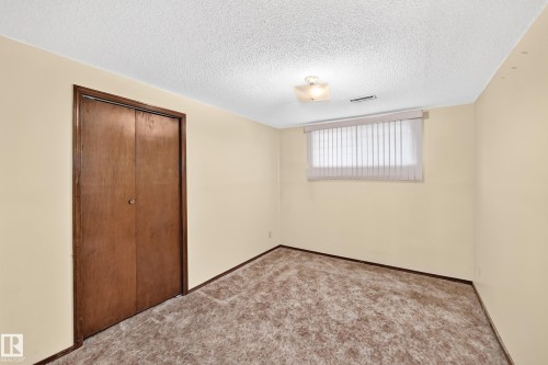 12424 46 Street Nw, Edmonton, AB 