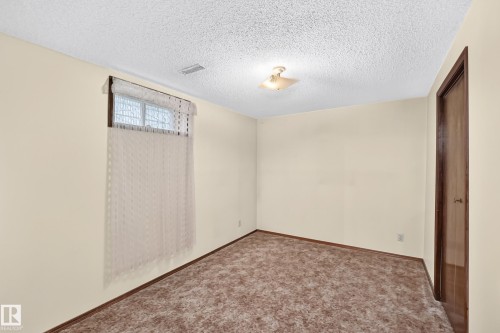 12424 46 Street Nw, Edmonton, AB 