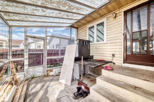 12424 46 Street Nw, Edmonton, AB 