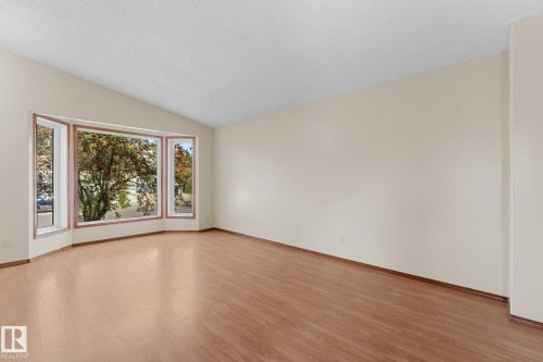 9147 180A Avenue Nw, Edmonton, AB 