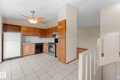 9147 180A Avenue Nw, Edmonton, AB 