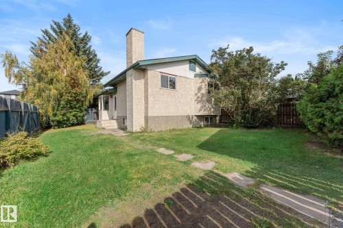 9147 180A Avenue Nw, Edmonton, AB 