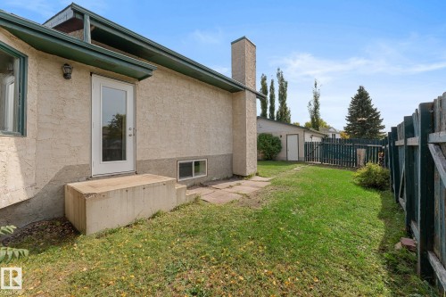 9147 180A Avenue Nw, Edmonton, AB 