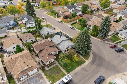 9147 180A Avenue Nw, Edmonton, AB 