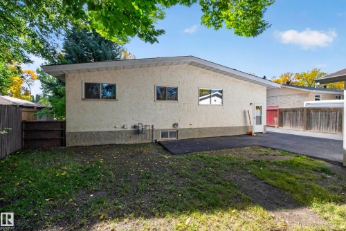 64 Lorraine Crescent, St. Albert, AB 