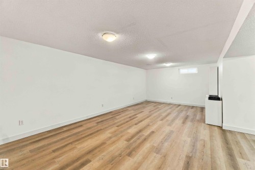 5907 53A Avenue, Redwater, AB 