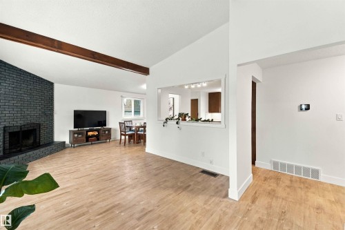 5907 53A Avenue, Redwater, AB 