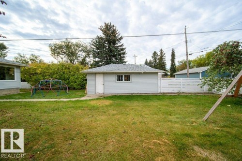 9512 76 Street Nw, Edmonton, AB 