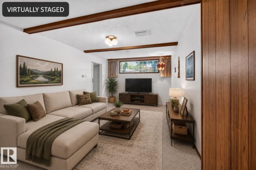 7704 104 Avenue Nw, Edmonton, AB 