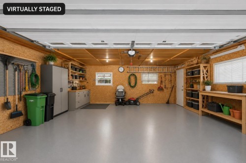7704 104 Avenue Nw, Edmonton, AB 