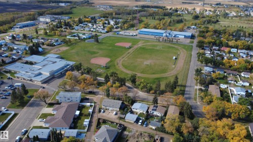 5019 51 Street, Redwater, AB 