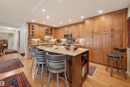#1603 11503 100 Av Nw, Edmonton, AB 