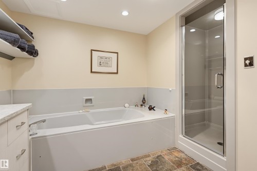 #1603 11503 100 Av Nw, Edmonton, AB 