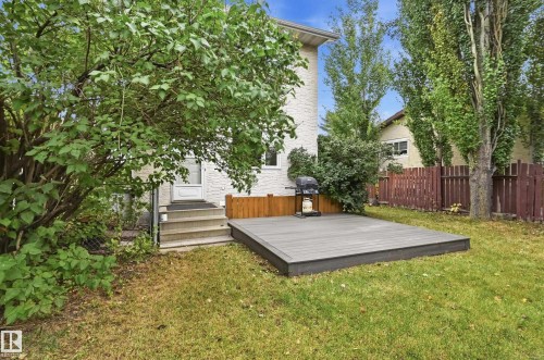 3220 44A Street Nw, Edmonton, AB 