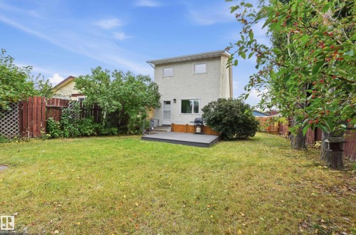 3220 44A Street Nw, Edmonton, AB 