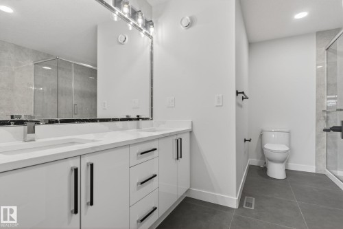 20 Hazelwood Lane, Spruce Grove, AB 