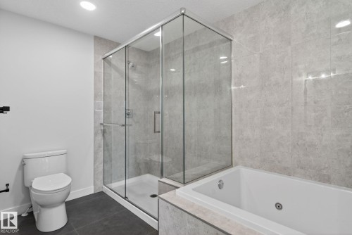 20 Hazelwood Lane, Spruce Grove, AB 