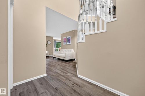 11813 11B Avenue Nw, Edmonton, AB 