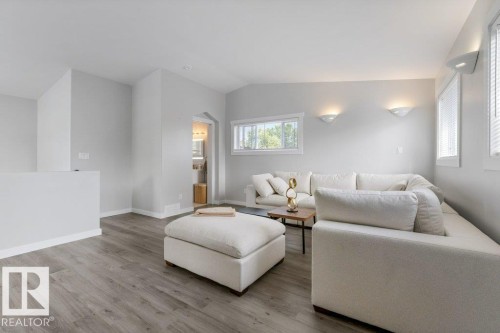 67 Arlington Drive, St. Albert, AB 