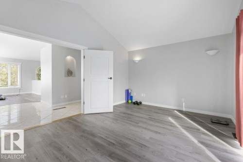 67 Arlington Drive, St. Albert, AB 
