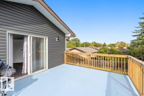 67 Arlington Drive, St. Albert, AB 