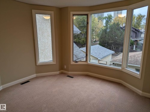 11110 University Avenue Nw, Edmonton, AB 