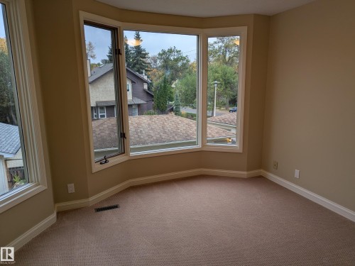 11110 University Avenue Nw, Edmonton, AB 