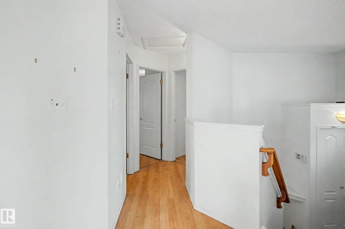 18411 77 Avenue Nw, Edmonton, AB 