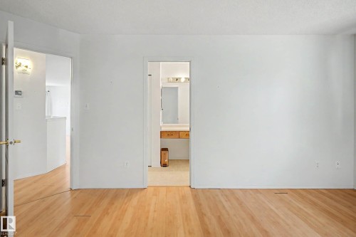 18411 77 Avenue Nw, Edmonton, AB 