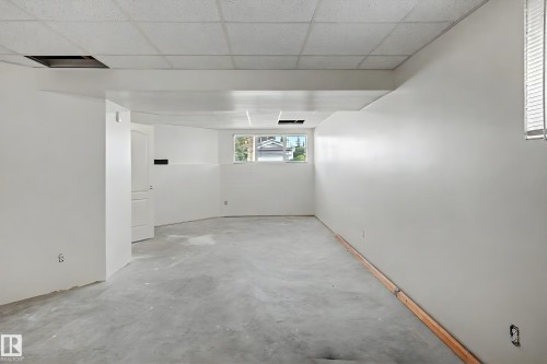 Stored flooring Digitally removed - 18411 77 Avenue Nw, Edmonton, AB 