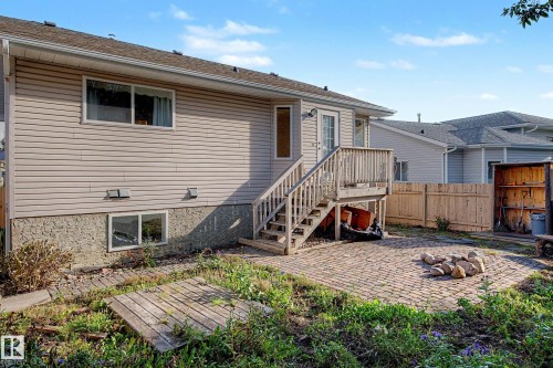 18411 77 Avenue Nw, Edmonton, AB 