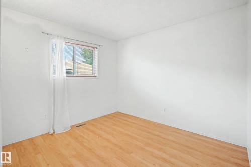18411 77 Avenue Nw, Edmonton, AB 