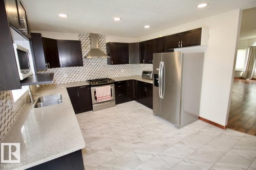 1108 112 Street Northwest, Edmonton, AB 