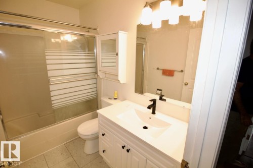 1108 112 Street Northwest, Edmonton, AB 