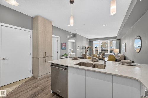 #408 9907 91 Av Nw, Edmonton, AB 