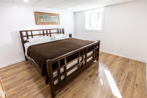 21557 Wye Road, Rural Strathcona County, AB 
