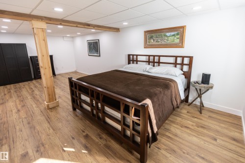 21557 Wye Road, Rural Strathcona County, AB 
