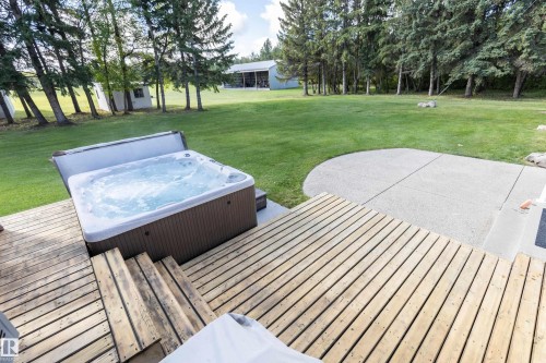 21557 Wye Road, Rural Strathcona County, AB 