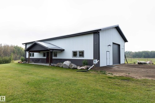 21557 Wye Road, Rural Strathcona County, AB 