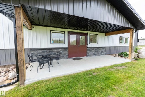 21557 Wye Road, Rural Strathcona County, AB 