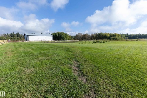 21557 Wye Road, Rural Strathcona County, AB 