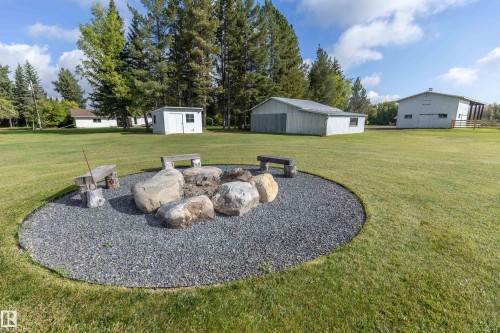 21557 Wye Road, Rural Strathcona County, AB 