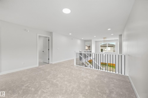 19004 20 Avenue Nw, Edmonton, AB 