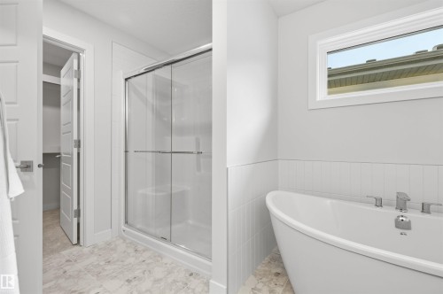 19004 20 Avenue Nw, Edmonton, AB 
