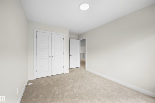 19004 20 Avenue Nw, Edmonton, AB 