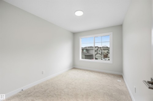 19004 20 Avenue Nw, Edmonton, AB 