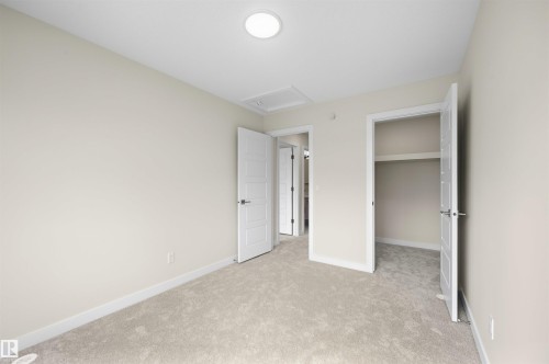 19004 20 Avenue Nw, Edmonton, AB 