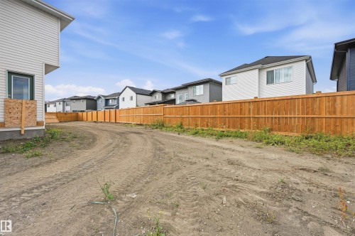 19004 20 Avenue Nw, Edmonton, AB 